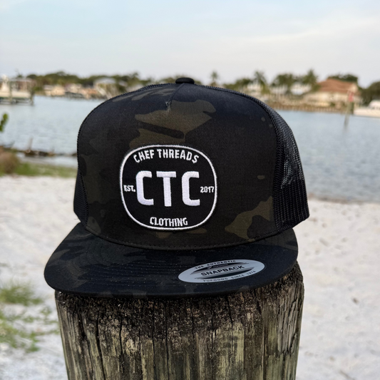Flat Brim Trucker (Black Camo / Black)