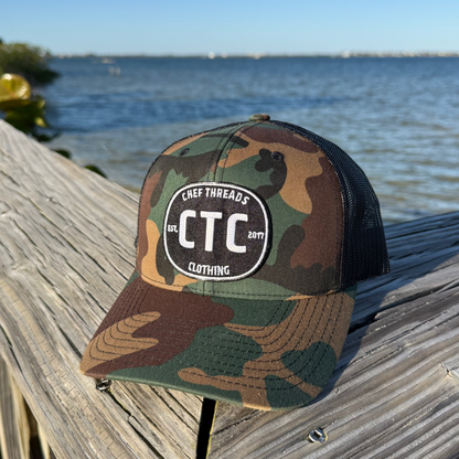 Retro Trucker Hat (Camo / Black)