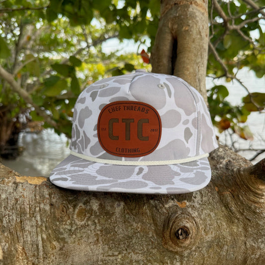 Flat Brim Rope Trucker (Blizzard Duck Camo / White)